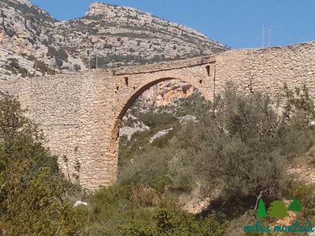 Mirador del Tossal, Pont de les Canals